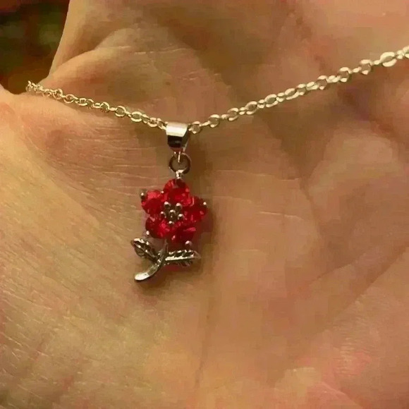 Ruby Red and Silver Style Necklace Vintage J9 - Picture 2 of 7